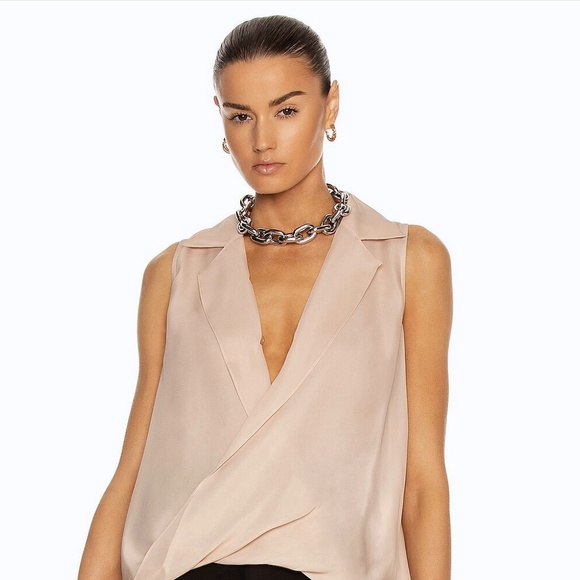 L'Agence Freja Draped Silk Blouse In Nude Blush. New With Tags Size M - Picture 7 of 7